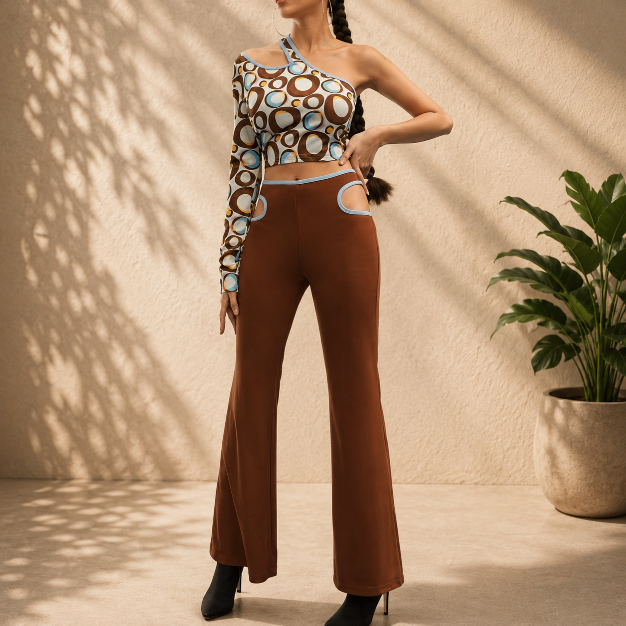Cutout Flare Set